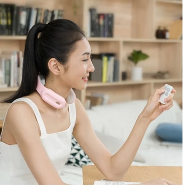 5-min intelligent neck massager 13