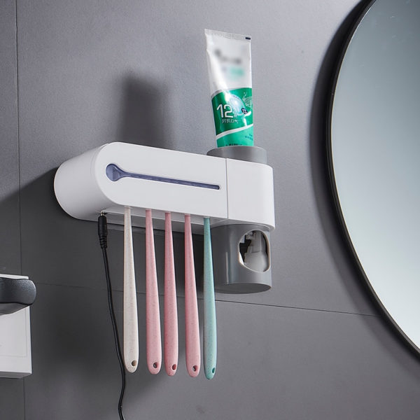 toothbrush holder with uv sterilizer 2