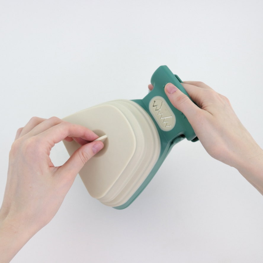 совочек для каках шаг 2-min large foldable portable pooper scooper 9