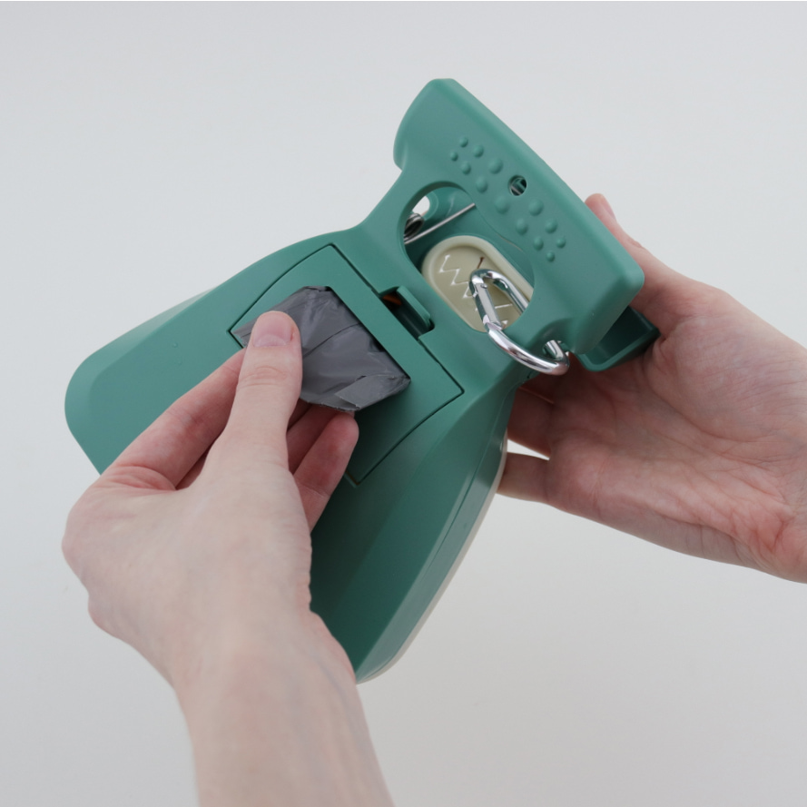 каки в совок шаг 1-min large foldable portable pooper scooper 8
