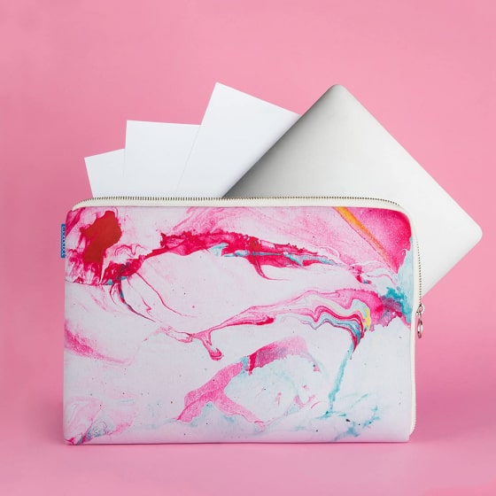 2-min marble laptop case 6