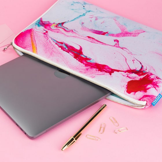 1-min marble laptop case 5